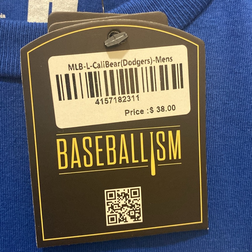MLB Cali Bear Dodgers shirt. - Picture 3 of 6